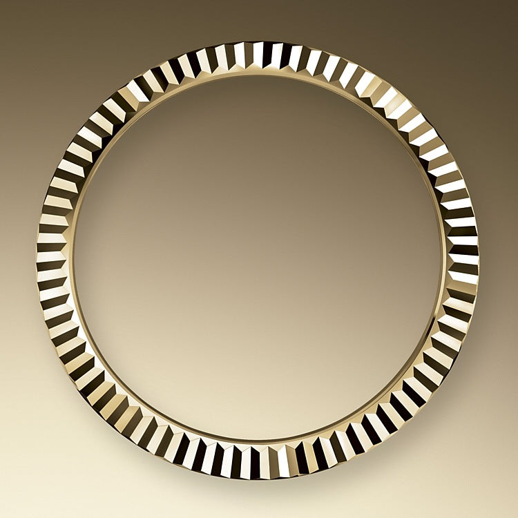 Sky-Dweller 42mm, Oystersteel and 18k Yellow Gold, Ref# 326933-0001